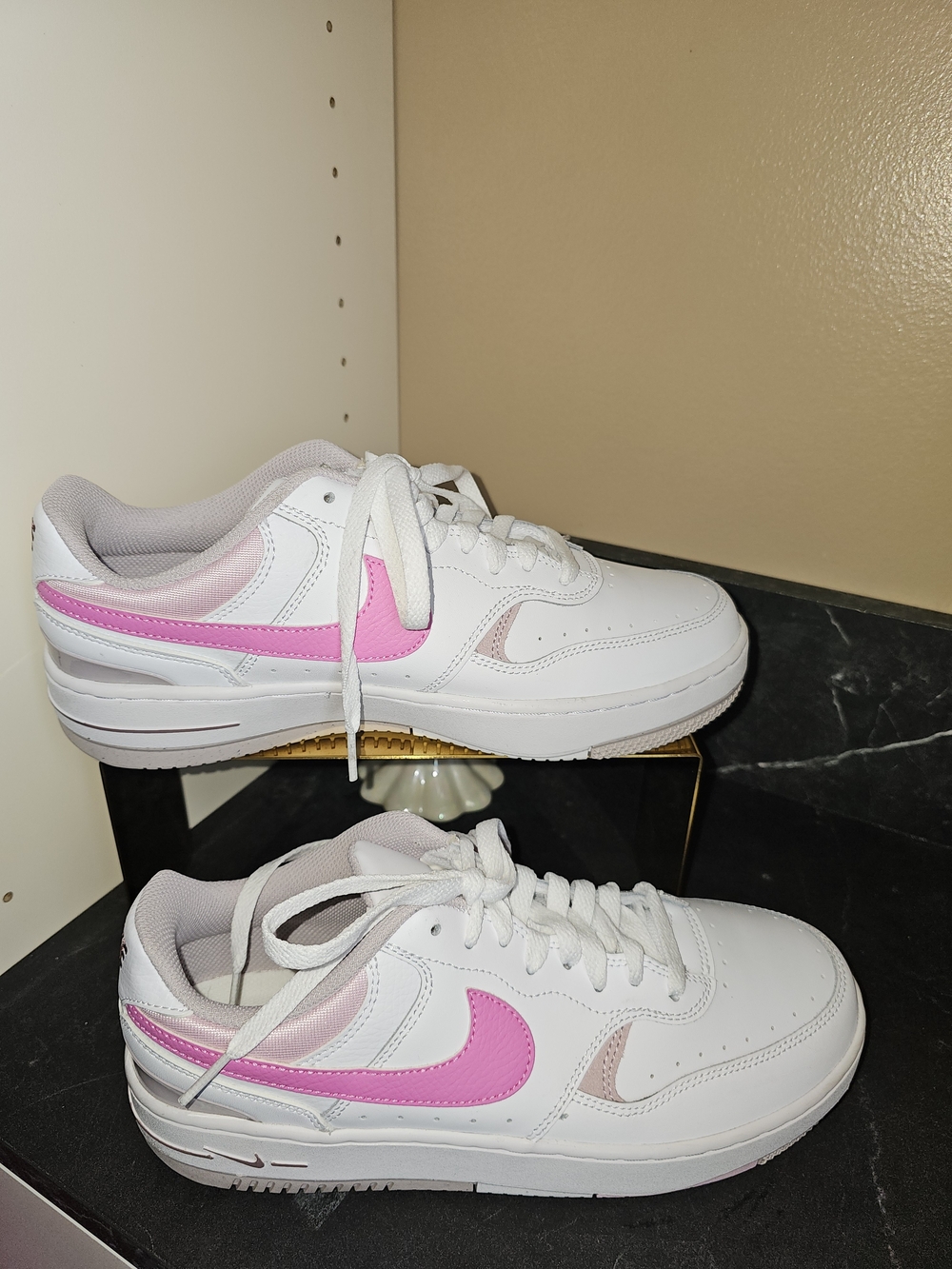 Nike Gamma Women's White Sneakers with Pink Swoosh